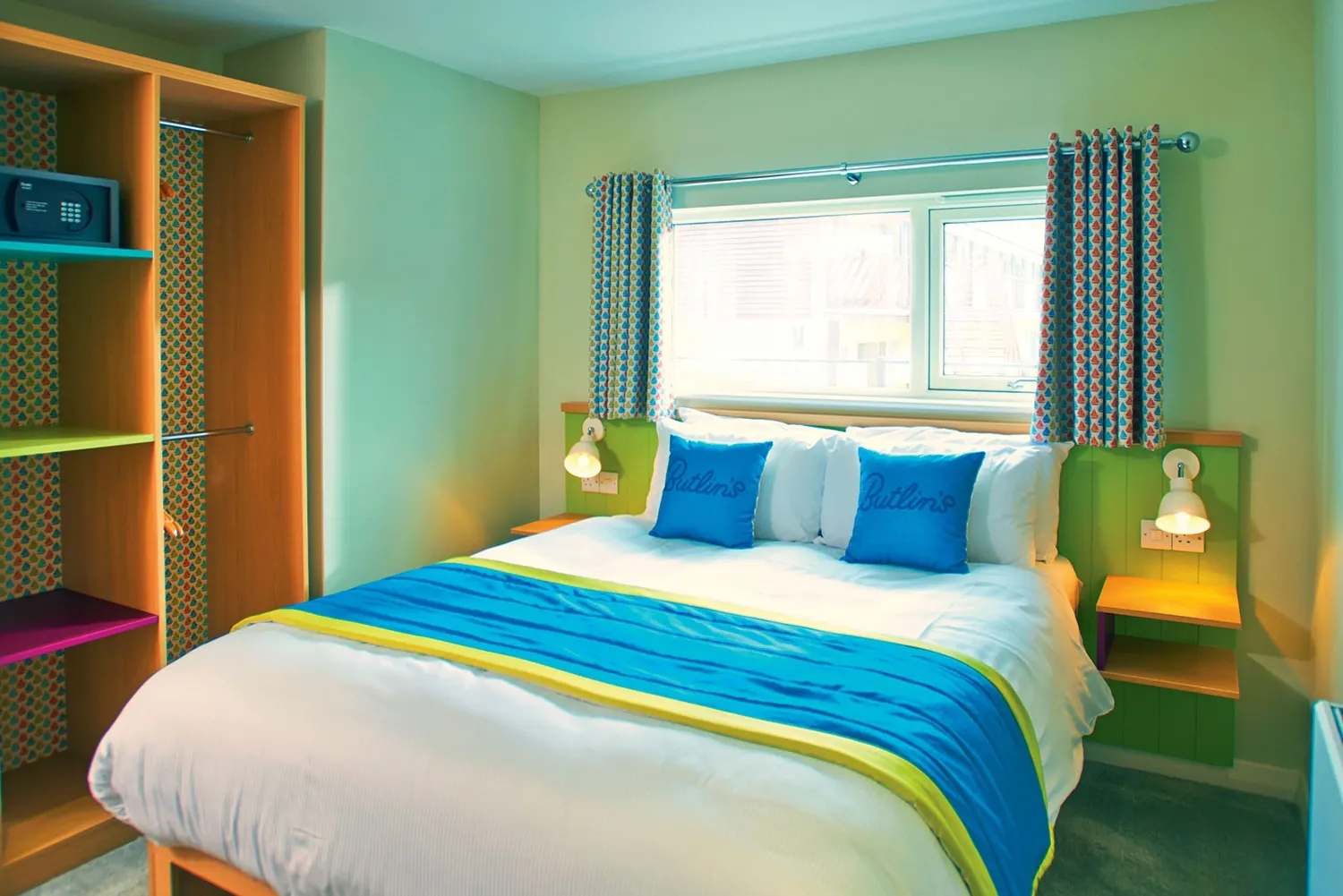 ESF26 Minehead Accom Lakeside 03